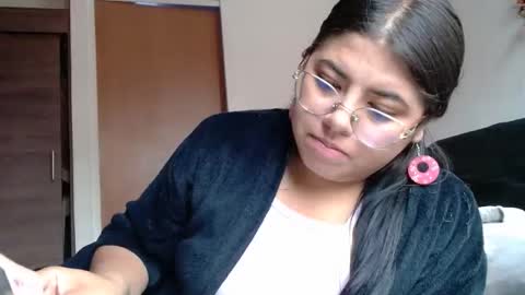 Kimmy online show from 03.11.25