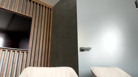 Kimmy online show from 02.14.25