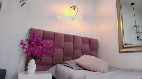 Snapshot of kimvery chatting on 04.14.26 kimvery online show from 04.14.26