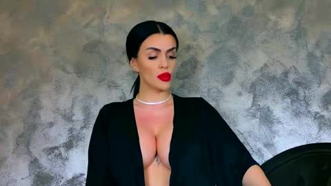 Kim Wilmes online show from 03.24.26