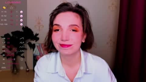 Hazel online show from 10.08.25