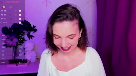 Hazel online show from 03.05.26