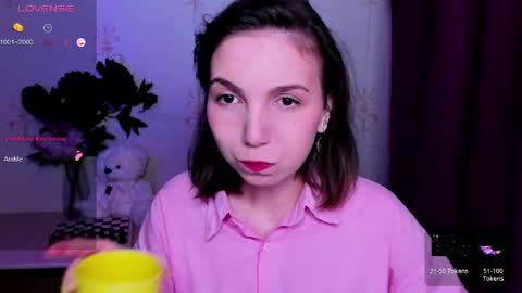 Hazel online show from 03.31.26