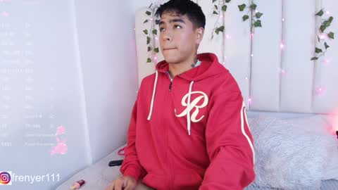 Snapshot of king_azahell chatting on 01.07.25 king help me reach 100 likes online show from 01.07.25