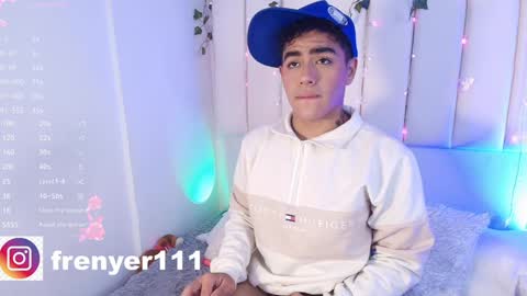 Snapshot of king_azahell chatting on 01.26.25 king help me reach 100 likes online show from 01.26.25