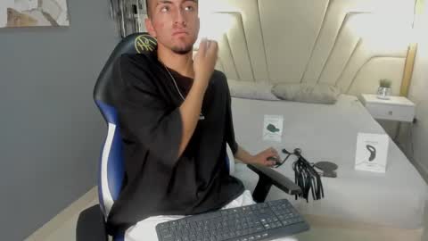 King Dante  online show from 12.07.24