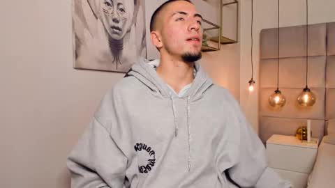 King Dante  online show from 12.11.24