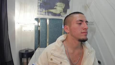 King Dante  online show from 01.08.25