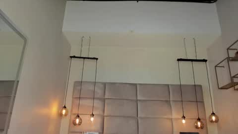 King Dante  online show from 03.12.25