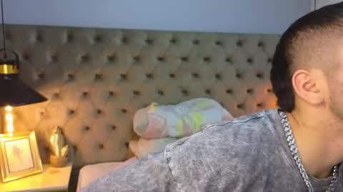 King Dante  online show from 10.31.25