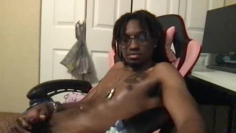 Snapshot of king_lj293 chatting on 01.07.25 king lj online show from 01.07.25