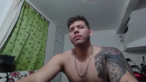 Snapshot of king_russo chatting on 10.09.25 king_russo online show from 10.09.25