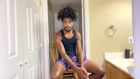 King Almighty01 online show from 10.23.25