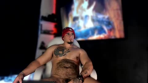 Snapshot of kingbear777 chatting on 12.18.24 King Bear online show from 12.18.24