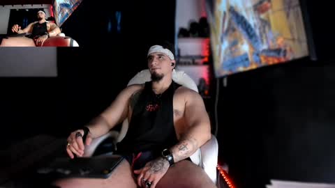 Snapshot of kingbear777 chatting on 01.26.25 King Bear online show from 01.26.25