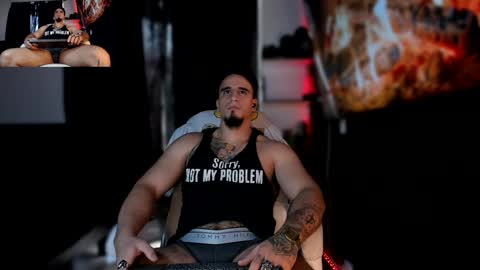 Snapshot of kingbear777 chatting on 02.01.25 King Bear online show from 02.01.25