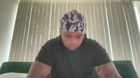 Snapshot of kingdabiggest chatting on 02.18.26 KingDaBiggest online show from 02.18.26