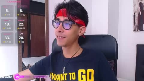 kingdanny_8 online show from 11.12.25