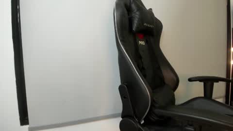 kingg_jay online show from 06.11.26