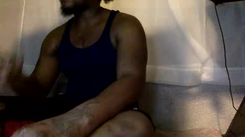 Snapshot of kinglibra420 chatting on 01.29.25 loyal fuck online show from 01.29.25