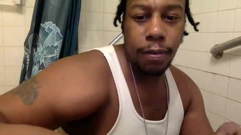 Snapshot of kinglibra420 chatting on 10.26.25 loyal fuck online show from 10.26.25