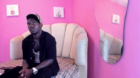 kingmaverickx online show from 10.28.25