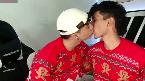  A L E X  online show from 12.23.24