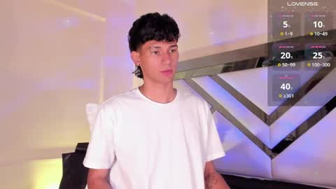  A L E X  online show from 02.01.25