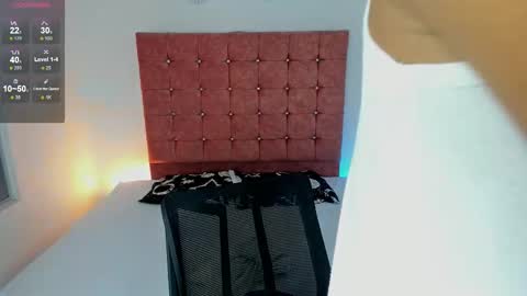 Snapshot of kingstark_ chatting on 09.24.25 sebastian online show from 09.24.25