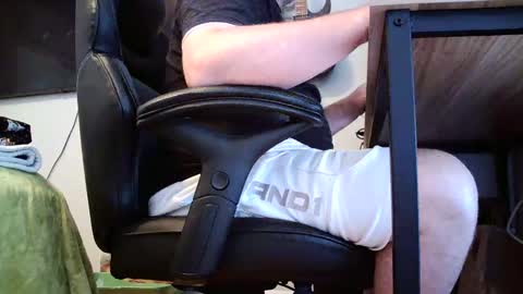 Snapshot of kink173 chatting on 09.08.25 kink173 online show from 09.08.25