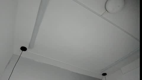 Snapshot of kinky_dakota chatting on 02.17.26 dakota online show from 02.17.26