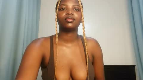 Lola online show from 10.21.25