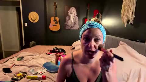 Kinkyblinders online show from 10.23.25