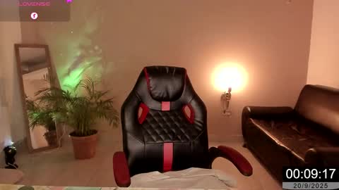 Jenny online show from 09.20.25