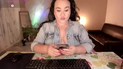 Jenny online show from 10.07.25