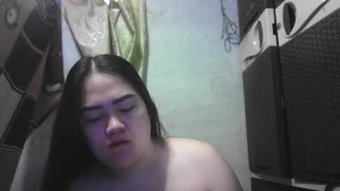 Snapshot of kinkyhotcumm chatting on 10.25.25 KAREN online show from 10.25.25