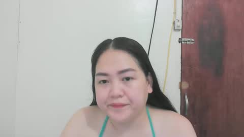 Snapshot of kinkyhotcumm chatting on 04.25.26 KAREN online show from 04.25.26