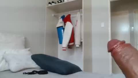 kinkyj_ online show from 10.19.25