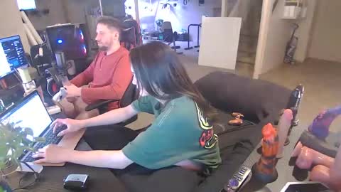 Snapshot of kinkykumiho chatting on 03.06.25 kinkykumiho online show from 03.06.25