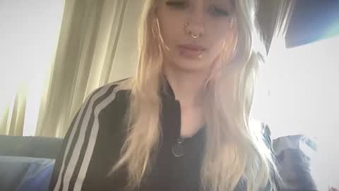 Snapshot of kinkypinky415 chatting on 01.08.25 Kinky Pinky online show from 01.08.25