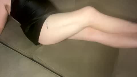 Snapshot of kinkyplay734 chatting on 11.04.25 kinkyplay734 online show from 11.04.25