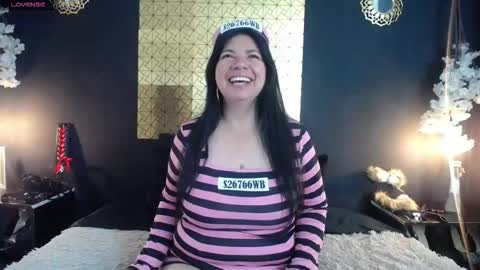 kinkyy_mom online show from 10.20.25