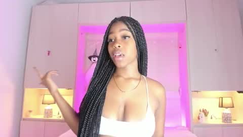 Snapshot of kiomarabaker chatting on 10.11.25 M A R A  online show from 10.11.25