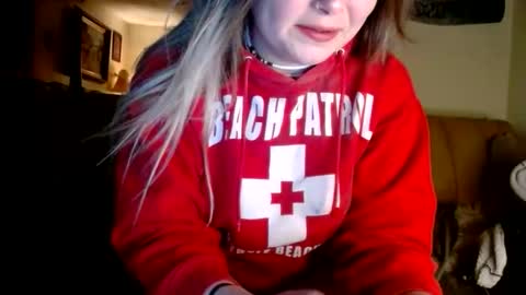 Snapshot of kipsy420 chatting on 12.15.25 Kipsy Rose online show from 12.15.25