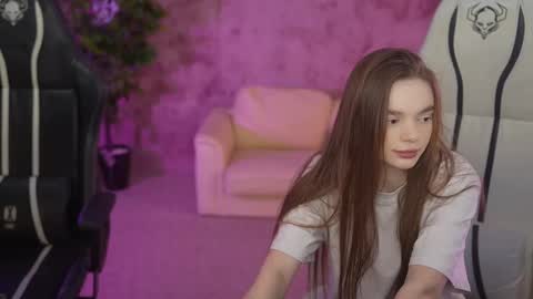 Sweet girls online show from 02.11.25