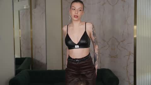 Sweet girls online show from 02.22.25