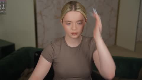 Sweet girls online show from 02.24.25