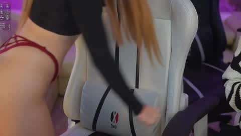 Sweet girls online show from 03.03.25