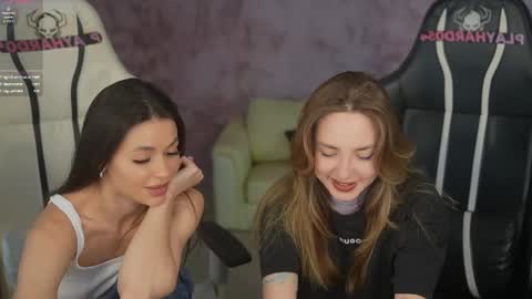 Sweet girls online show from 04.16.26