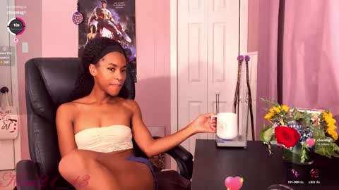 Snapshot of kira21_13 chatting on 10.20.25 Kira21 13 online show from 10.20.25